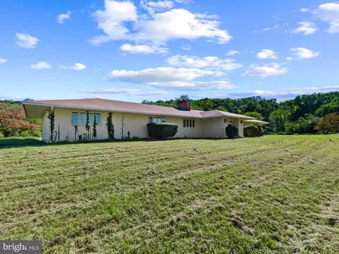 Other - 4567 Lakeside Ct, Marshall, VA 20115 photo 1 of 17