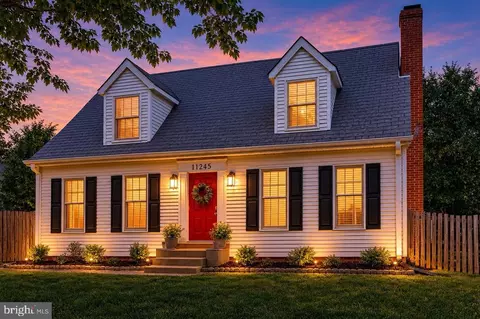 11245 Meadfield Dr, Bealeton, VA 22712