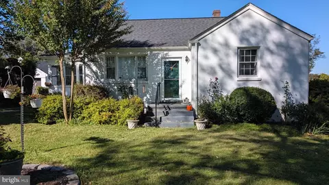 6384 John Mosby Hwy, Middleburg, VA 20117
