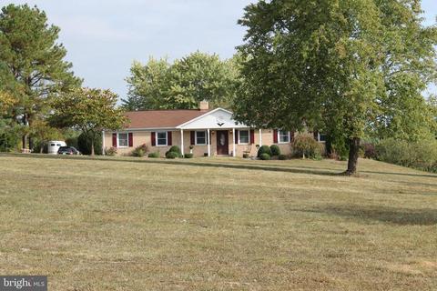 156 Featherstone Ct, Stephenson, VA 22656 photo 1