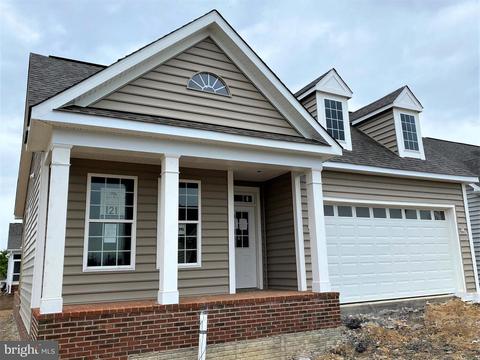 102 Bluets Dr, White Post, VA 22663 photo 4