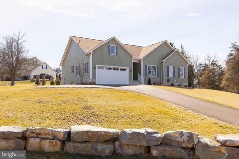 143 Meadow Trace Ln, Middletown, VA 22645