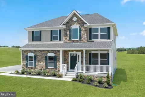 Exterior - 740 Huttle Rd, Middletown, VA 22645 photo 1 of 3