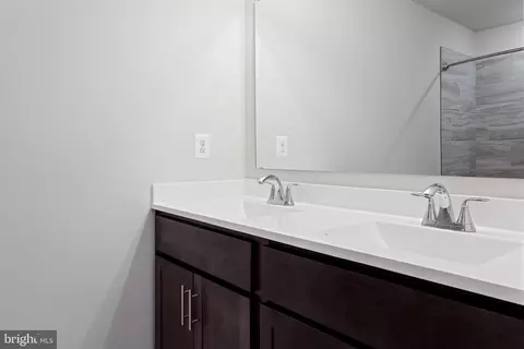 Entry Way - 740 Huttle Rd, Middletown, VA 22645 photo 10 of 15