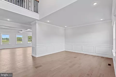 Entry Way - 740 Huttle Rd, Middletown, VA 22645 photo 3 of 15