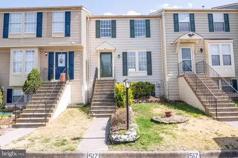 517 Ridgefield Ave, Stephens City, VA 22655