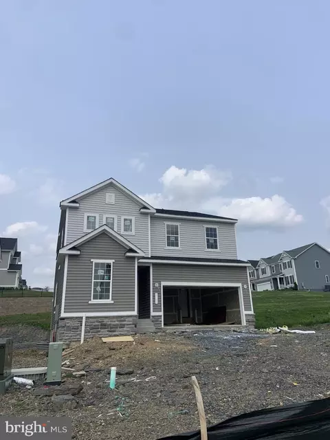 105 Edgar Ln, Winchester, VA 22602