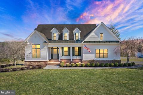 148 Kendall Dr, Gore, VA 22637