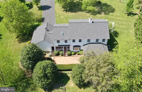 381 Old Kitchen Rd, White Post, VA 22663 photo 3