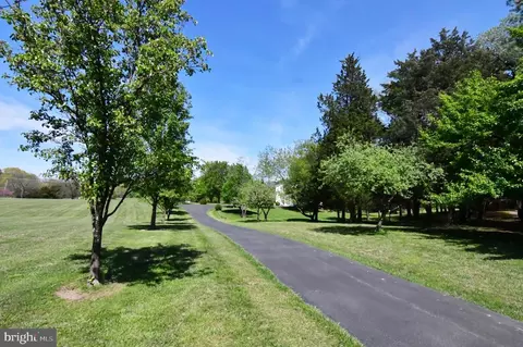 381 Old Kitchen Rd, White Post, VA 22663 photo 7