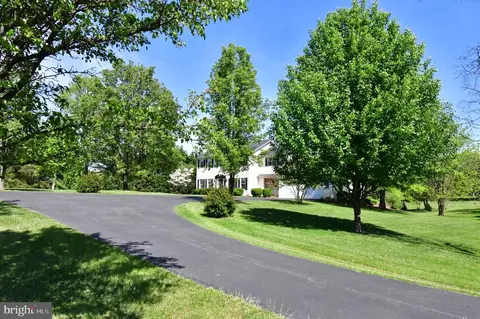 381 Old Kitchen Rd, White Post, VA 22663 photo 8