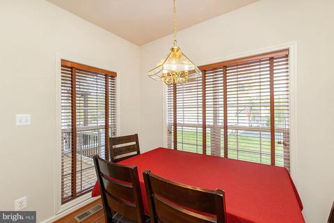 113 Eagle Dr, Cross Junction, VA 22625 photo 15