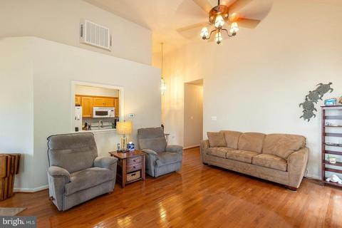 113 Eagle Dr, Cross Junction, VA 22625 photo 8