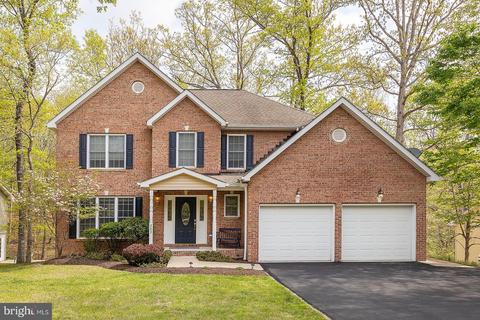 303 Northwood Cir, Cross Junction, VA 22625