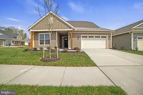 103 Yellow Birch Ct, Lake Frederick, VA 22630