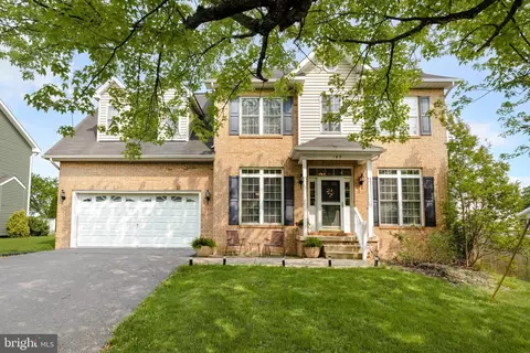 189 Greenwood Rd, Winchester, VA 22602