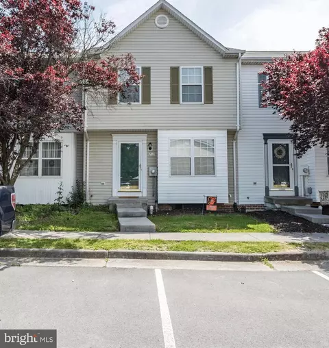 202 Sherando Cir, Stephens City, VA 22655