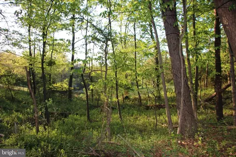 760 Newlins Hill Rd, Winchester, VA 22603