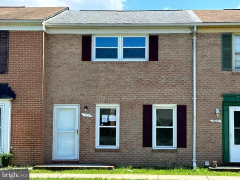 104 Chinkapin Dr, Stephens City, VA 22655