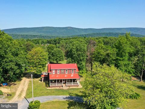1609 S Timber Ridge Rd, Cross Junction, VA 22625
