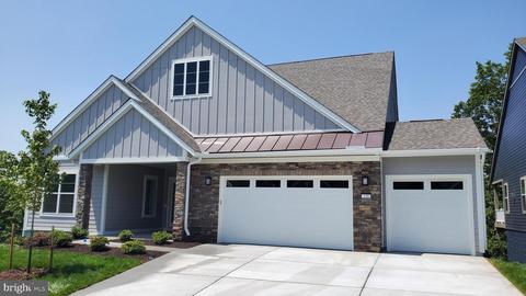120 Yellow Birch Ct, Lake Frederick, VA 22630