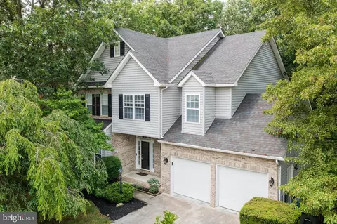 112 Settlers Cir, Winchester, VA 22602