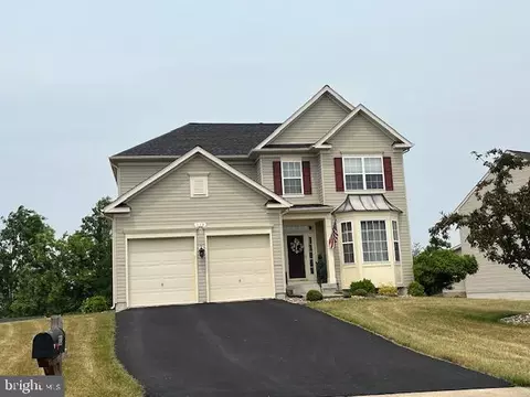113 Vincent Dr, Stephens City, VA 22655
