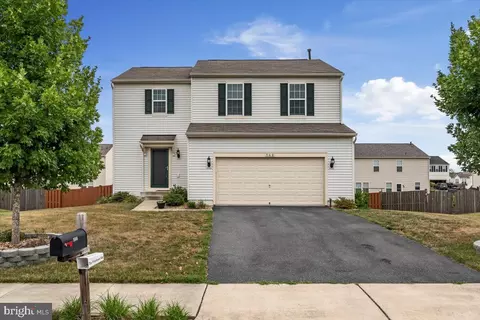 566 Garden Gate Dr, Stephens City, VA 22655