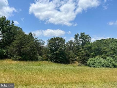 Adams Road, Winchester, VA 22603