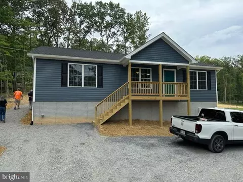 617 Pheasant Dr, Winchester, VA 22602