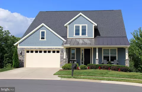 114 Oatgrass Ct, Lake Frederick, VA 22630