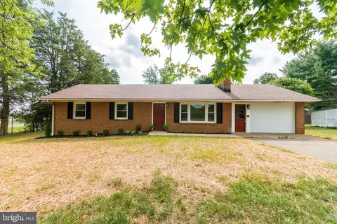 4514 Martinsburg Pike, Clear Brook, VA 22624
