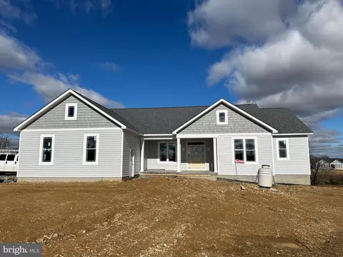 855 Redbud Rd, Winchester, VA 22603