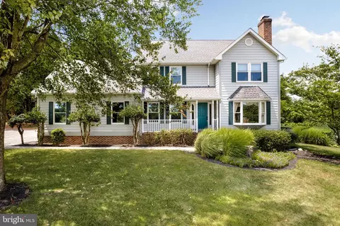 121 Laurel Grove Rd, Winchester, VA 22602