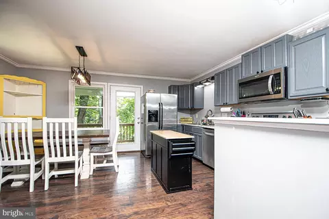 1238 Logger Dr, Gore, VA 22637 photo 9