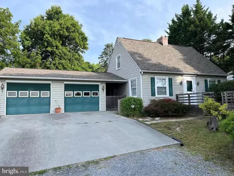 1907 Martinsburg Pike, Winchester, VA 22603