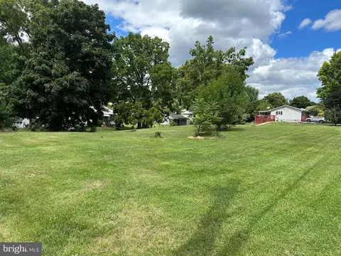 Lauck Drive, Winchester, VA 22603