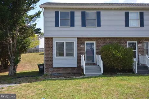 110 Lakeridge Dr, Stephens City, VA 22655