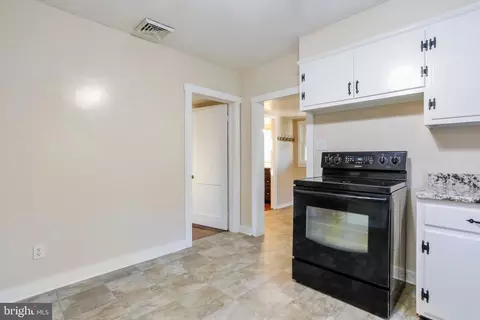 178 Stephenson Rd, Stephenson, VA 22656 photo 5