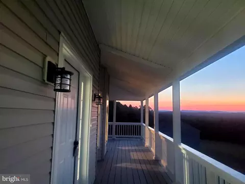 128 Whitlock Ln, Gore, VA 22637 photo 8