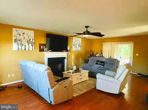 142 Woodrow Rd, Winchester, VA 22602 photo 6