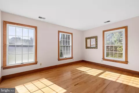 595 Glendobbin Rd, Winchester, VA 22603 photo 14
