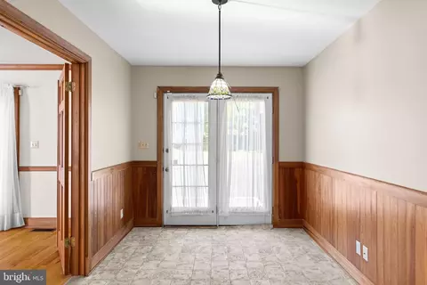 595 Glendobbin Rd, Winchester, VA 22603 photo 7