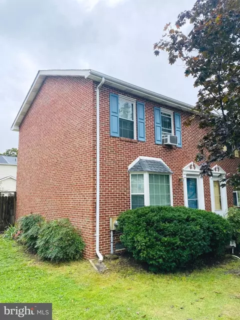 228 Waterford Ln, Winchester, VA 22602
