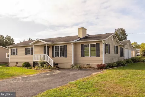 100 Idylwood Dr, Winchester, VA 22602
