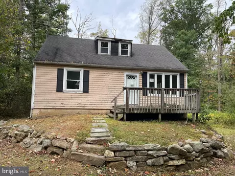 127 Blackfeet Trl, Winchester, VA 22602