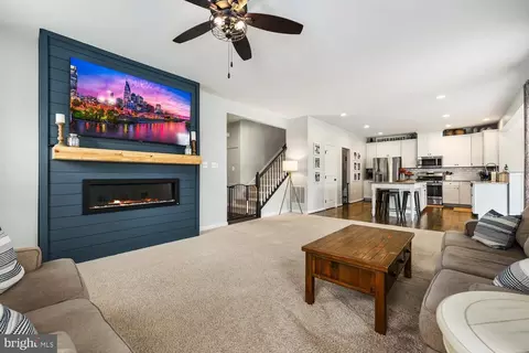 112 Rooftop Ct, Stephenson, VA 22656 photo 5