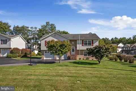 168 Lauck Dr, Winchester, VA 22603