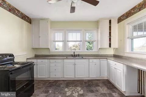 363 Stephenson Rd, Stephenson, VA 22656 photo 13