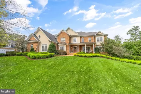 1370 Merrimans Ln, Winchester, VA 22602